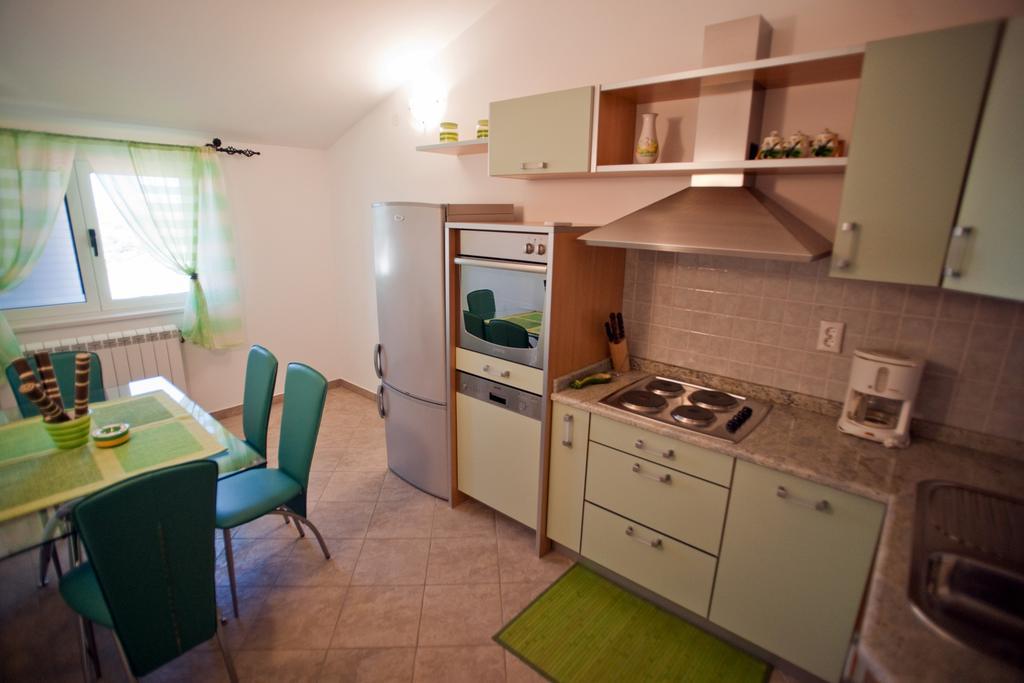 Apartments Marinic Primošten Szoba fotó