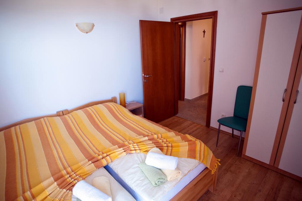 Apartments Marinic Primošten Szoba fotó