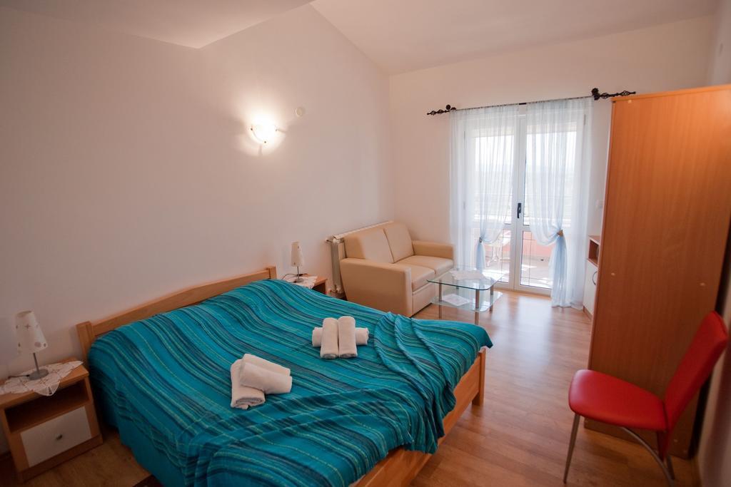 Apartments Marinic Primošten Szoba fotó
